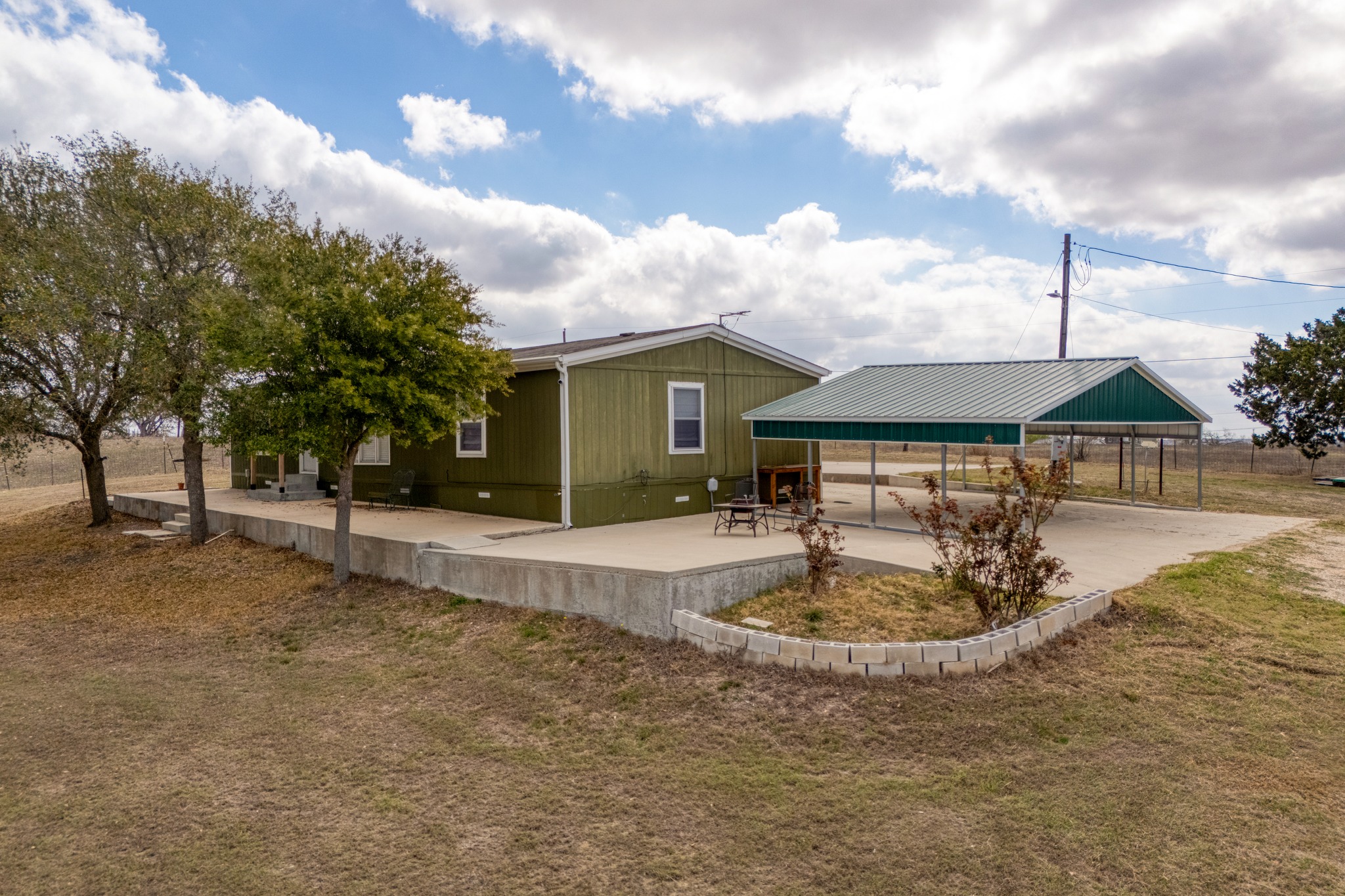 250 Rocky Road Lockhart, TX 78644 - Photo 1 of 1
