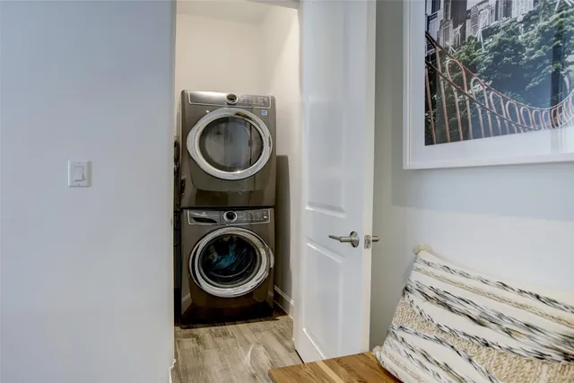 $3,200 | 1211 Caroline Street, Unit 1001, Houston, TX 77002