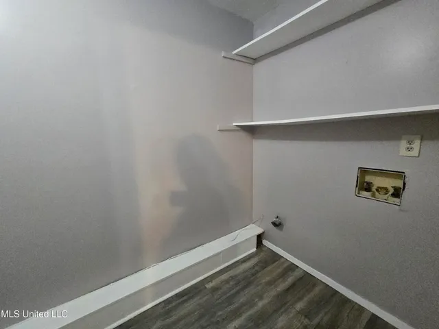 $1,250 | 15251 Parkwood Drive North, Unit B, Gulfport, MS 39503