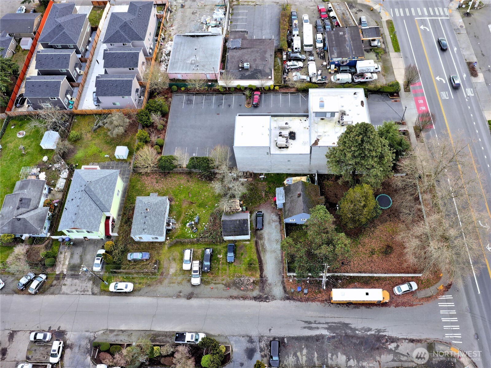 871 Southwest 135th Street Burien, WA 98146 - Photo 5 of 16 an aerial view of houses with outdoor space