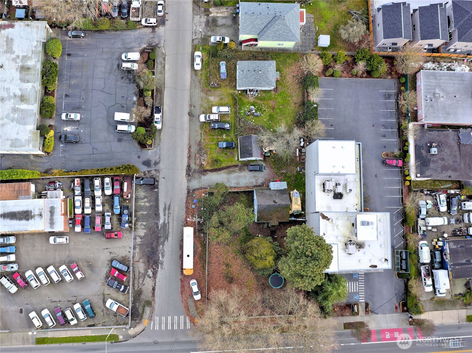 871 Southwest 135th Street Burien, WA 98146 - Photo 6 of 16 an aerial view of multi story residential apartment building