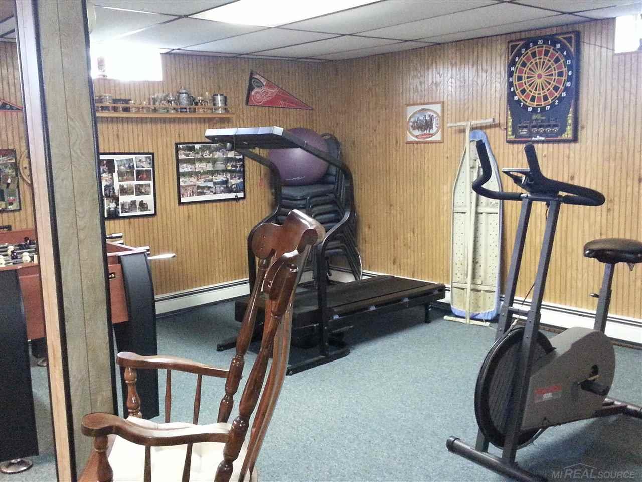 11140 Hill Road Memphis, MI 48041 - Photo 38 of 56 31243705-38.JPG