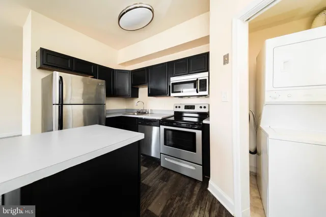 $1,200 | 1123 North Eutaw Street, Unit 1BR, Baltimore, MD 21201
