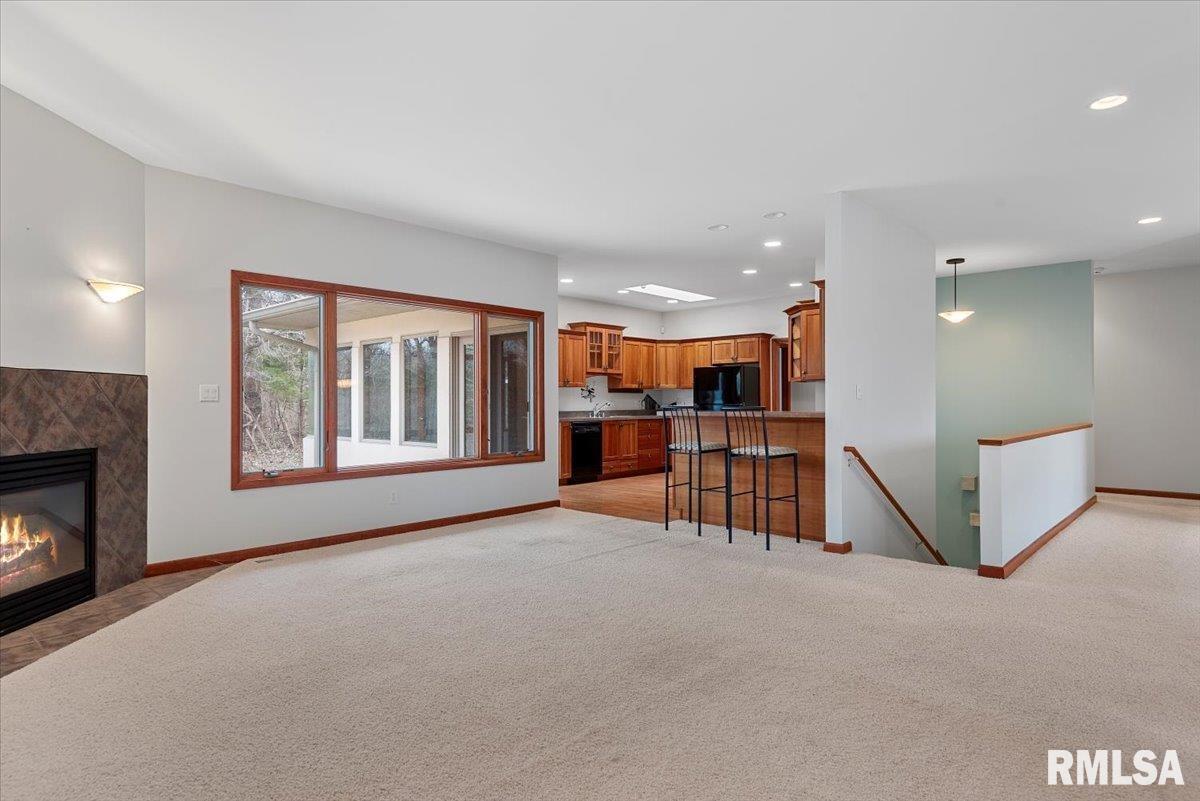 6708 Phlox Drive Springfield, IL 62712 - Photo 8 of 61