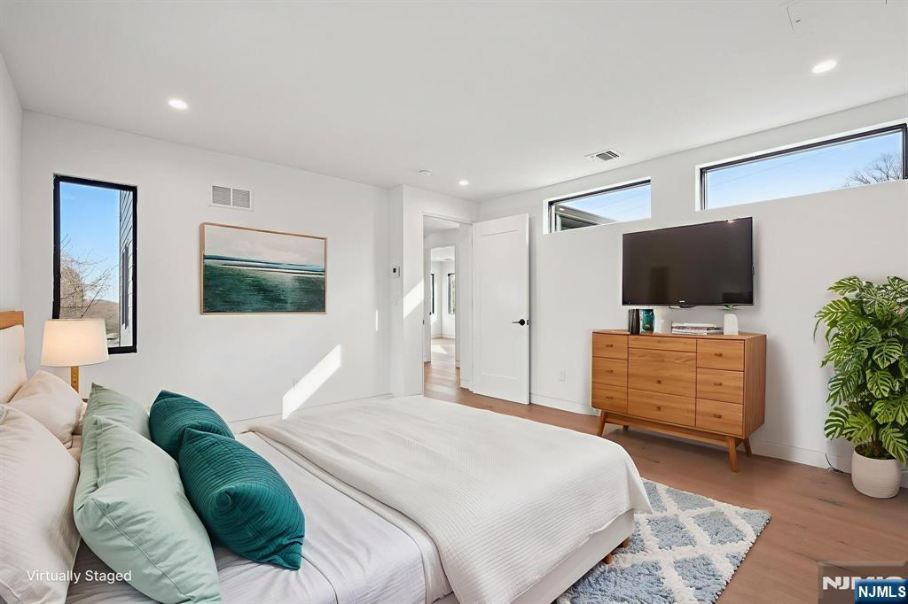 107 High Street Randolph, NJ 07869 - Photo 15 of 29