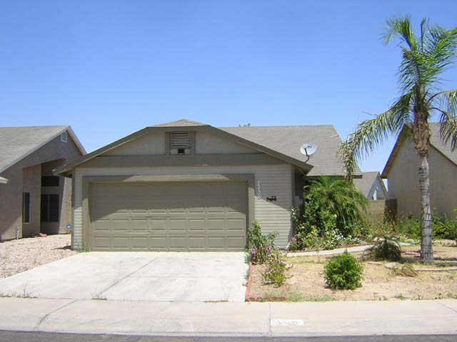 1738 East Carson Road Phoenix, AZ 85042 - Photo 1 of 5 Primary Photo