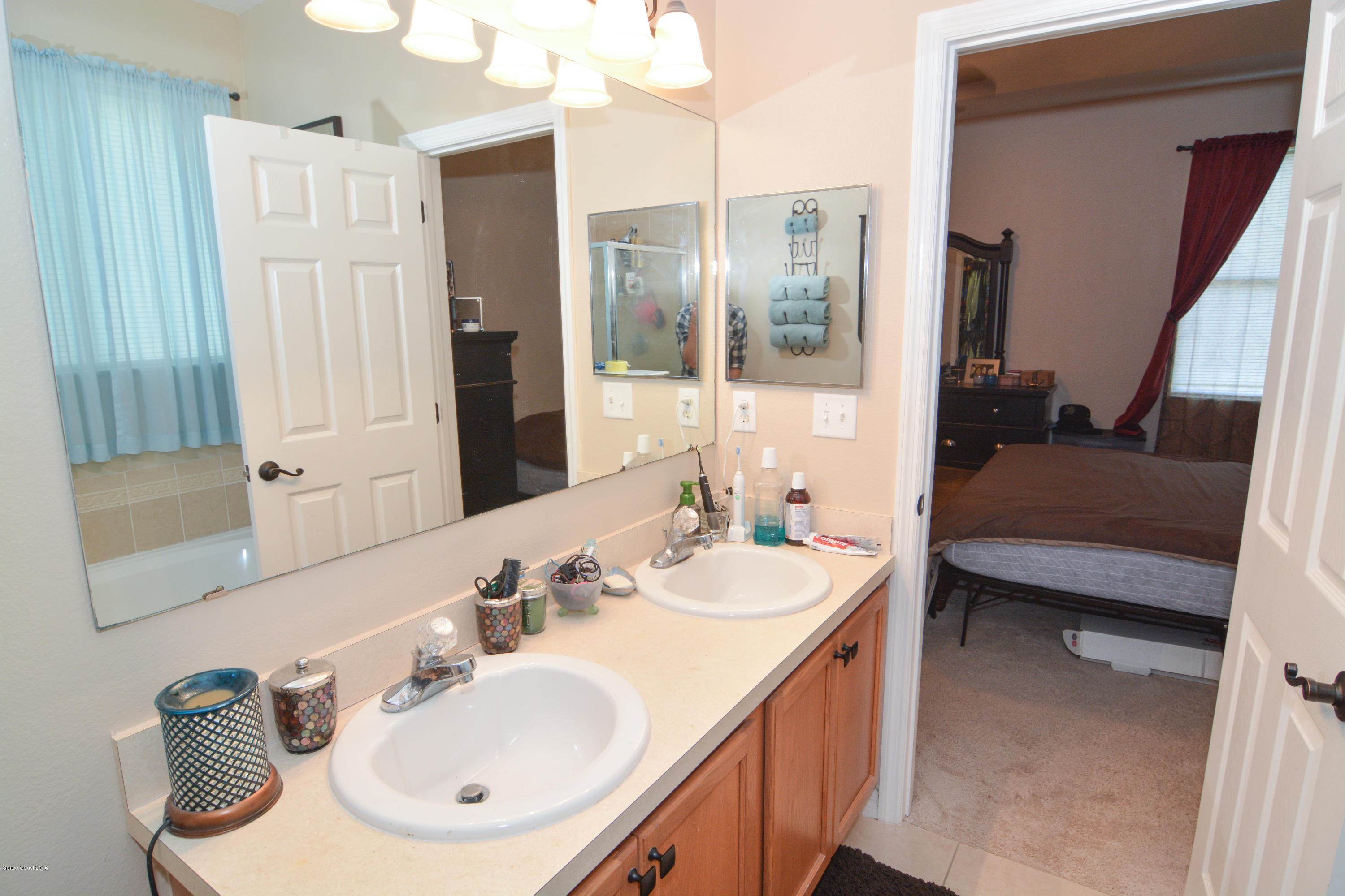 2692 Foster Road Southeast Palm Bay, FL 32909 - Photo 12 of 20 KUG_0744