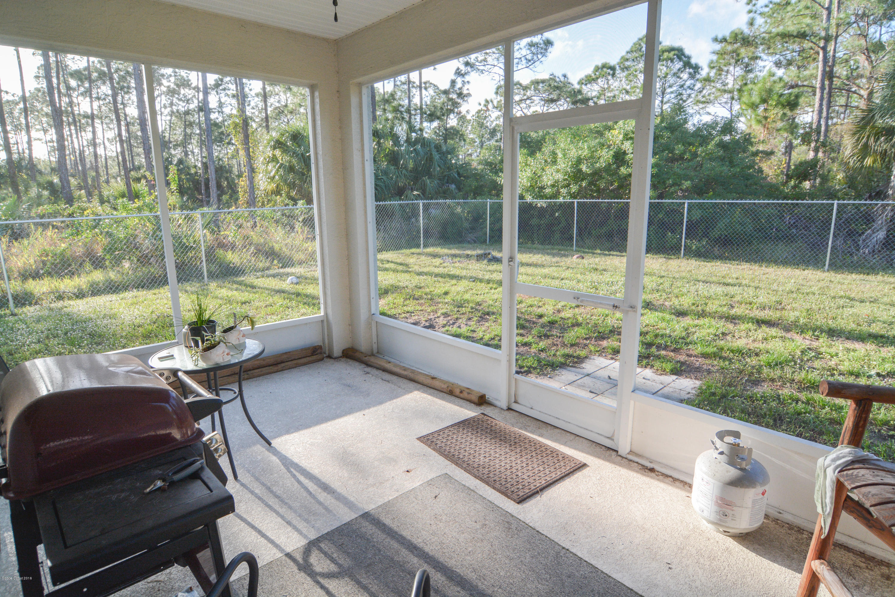 2692 Foster Road Southeast Palm Bay, FL 32909 - Photo 19 of 20 KUG_0758