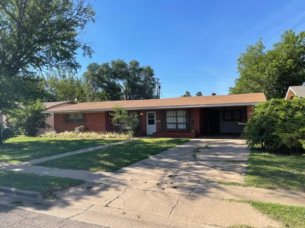 $1,400 | 4207 46th Street, Lubbock, TX 79413