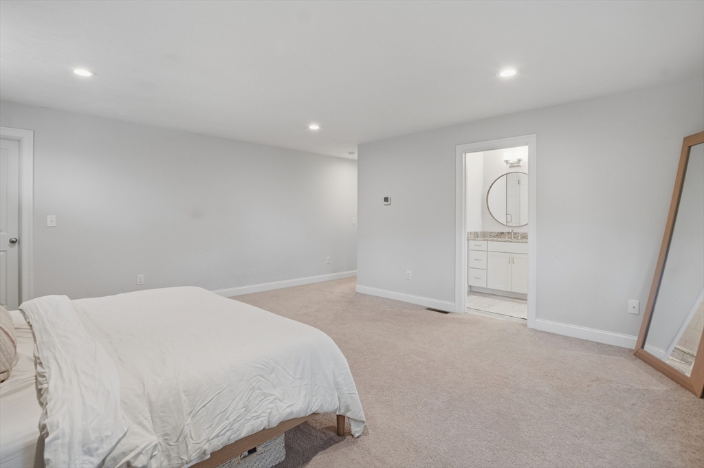 53 Cambridge Street Ayer, MA 01432 - Photo 18 of 32