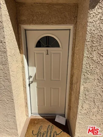 $2,950 | 330 Cameron Place, Unit 1, Glendale, CA 91207