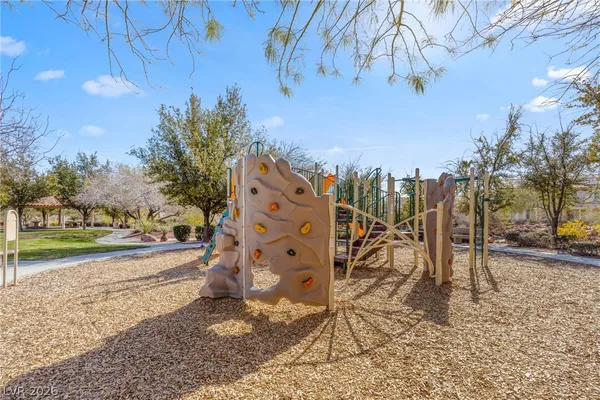 $264,900 | 7701 West Robindale Road, Unit 248, Las Vegas, NV 89113