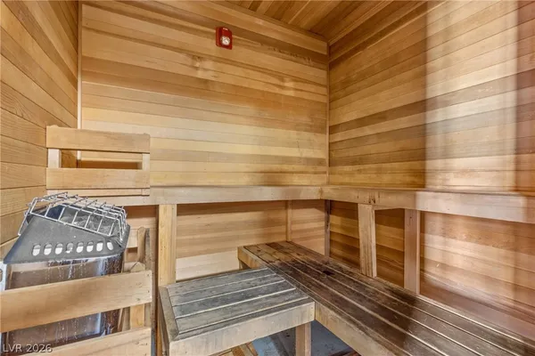 $264,900 | 7701 West Robindale Road, Unit 248, Las Vegas, NV 89113