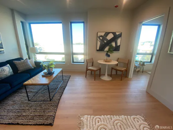 $5,200 | 3945 Judah Street, Unit 504, San Francisco, CA 94122