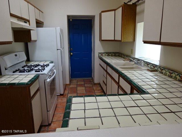 371 East Old Mill Road Benson, AZ 85602 - Photo 9 of 27