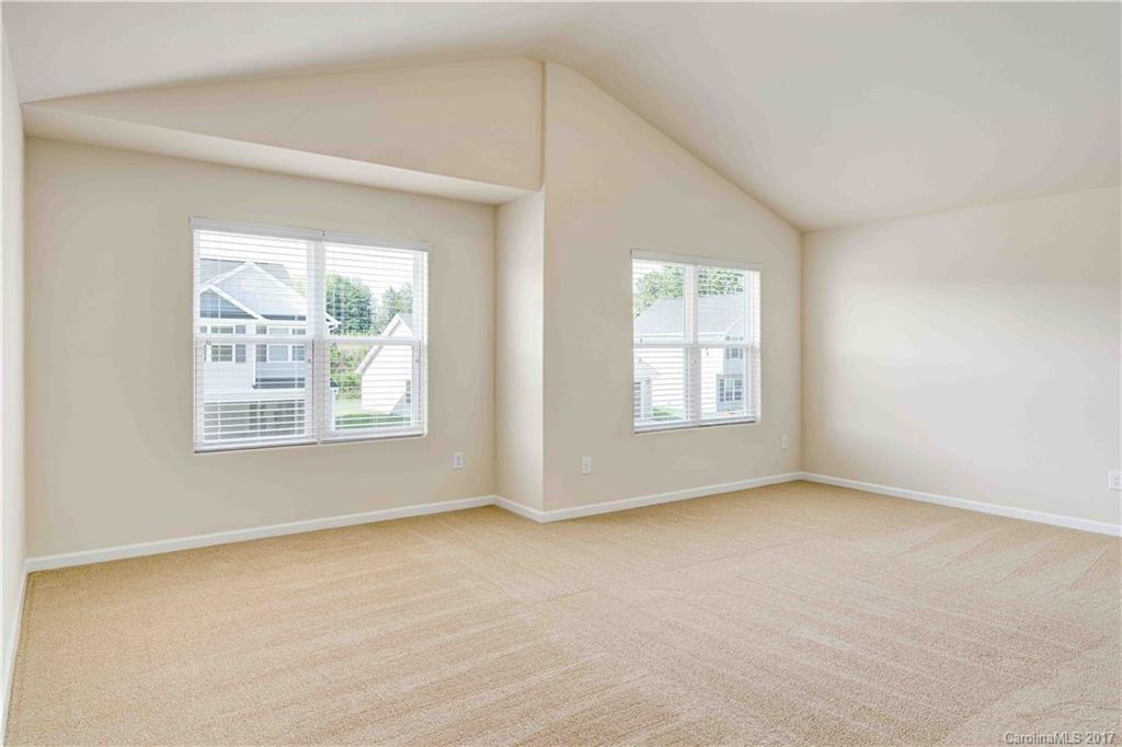 9615 Weikert Road Charlotte, NC 28215 - Photo 8 of 13 Gallery Image 8