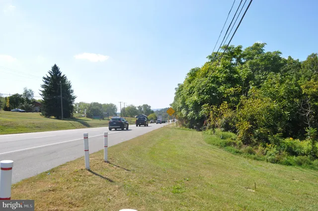 $900,000 | 33-47 Hollenbush Lane, Orwigsburg, PA 17961