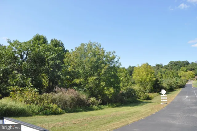 $900,000 | 33-47 Hollenbush Lane, Orwigsburg, PA 17961