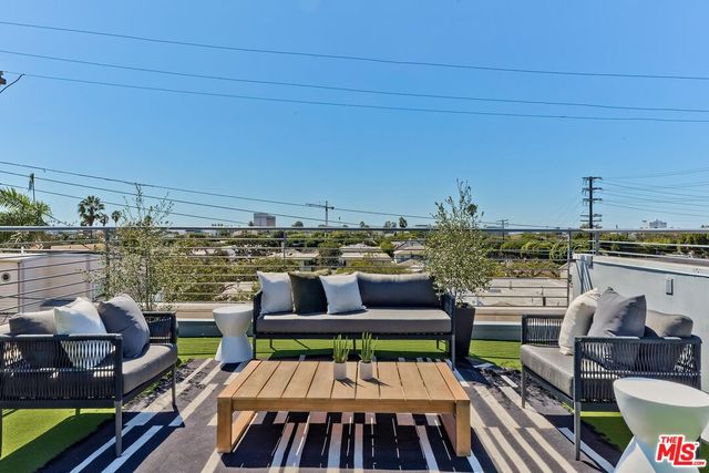 a outdoor view with a sitting space