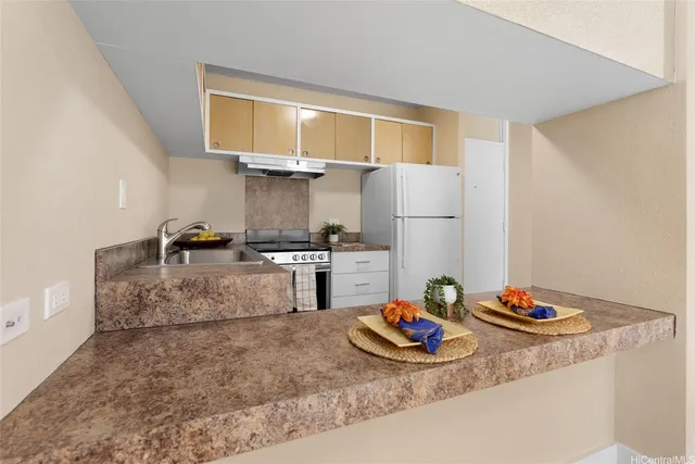 $279,000 | 814 Kinau Street, Unit 401, Honolulu, HI 96813