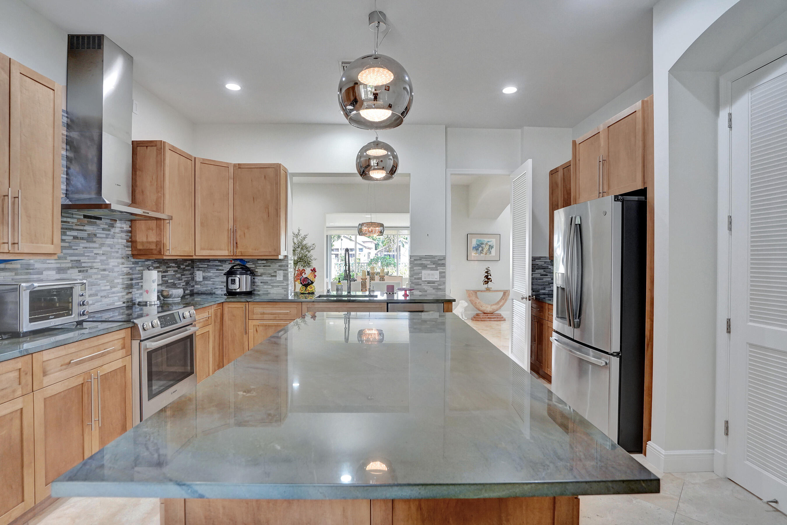6253 Northwest 23rd Road Boca Raton, FL 33434 - Photo 36 of 121 Kitchen