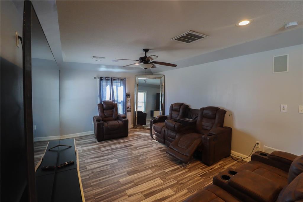 5316 Byrams Ford Road Kansas City, MO 64129 - Photo 4 of 26