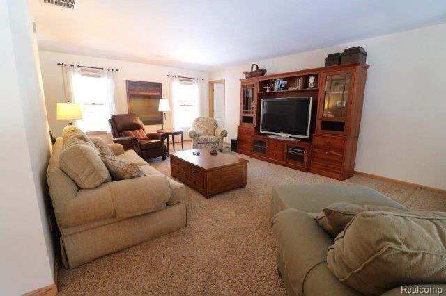 5662 Casey Road Dryden, MI 48428 - Photo 6 of 34 Living Room 2