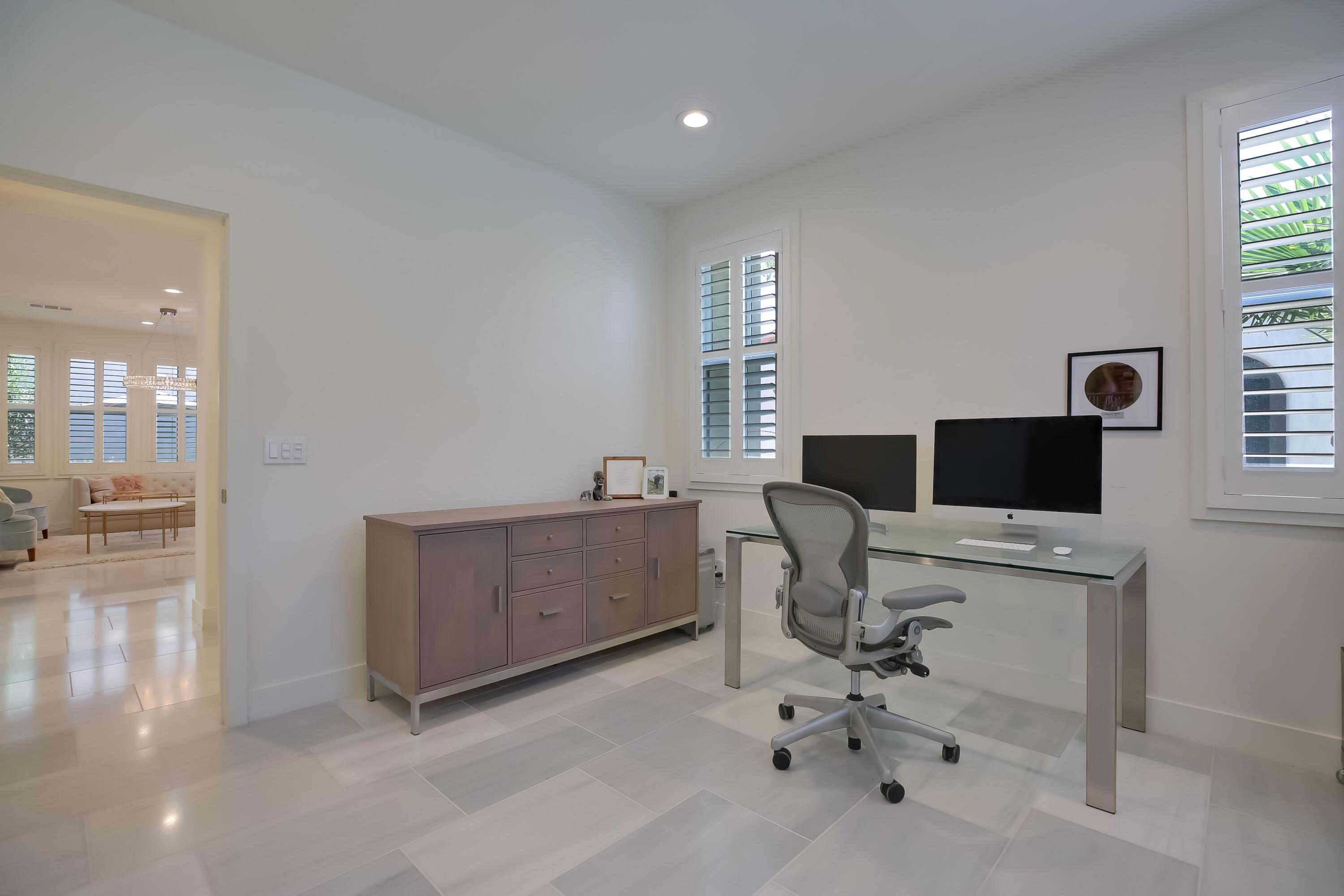 5445 Tree Farm Lane Santa Barbara, CA 93111 - Photo 21 of 49 Office / Bedroom
