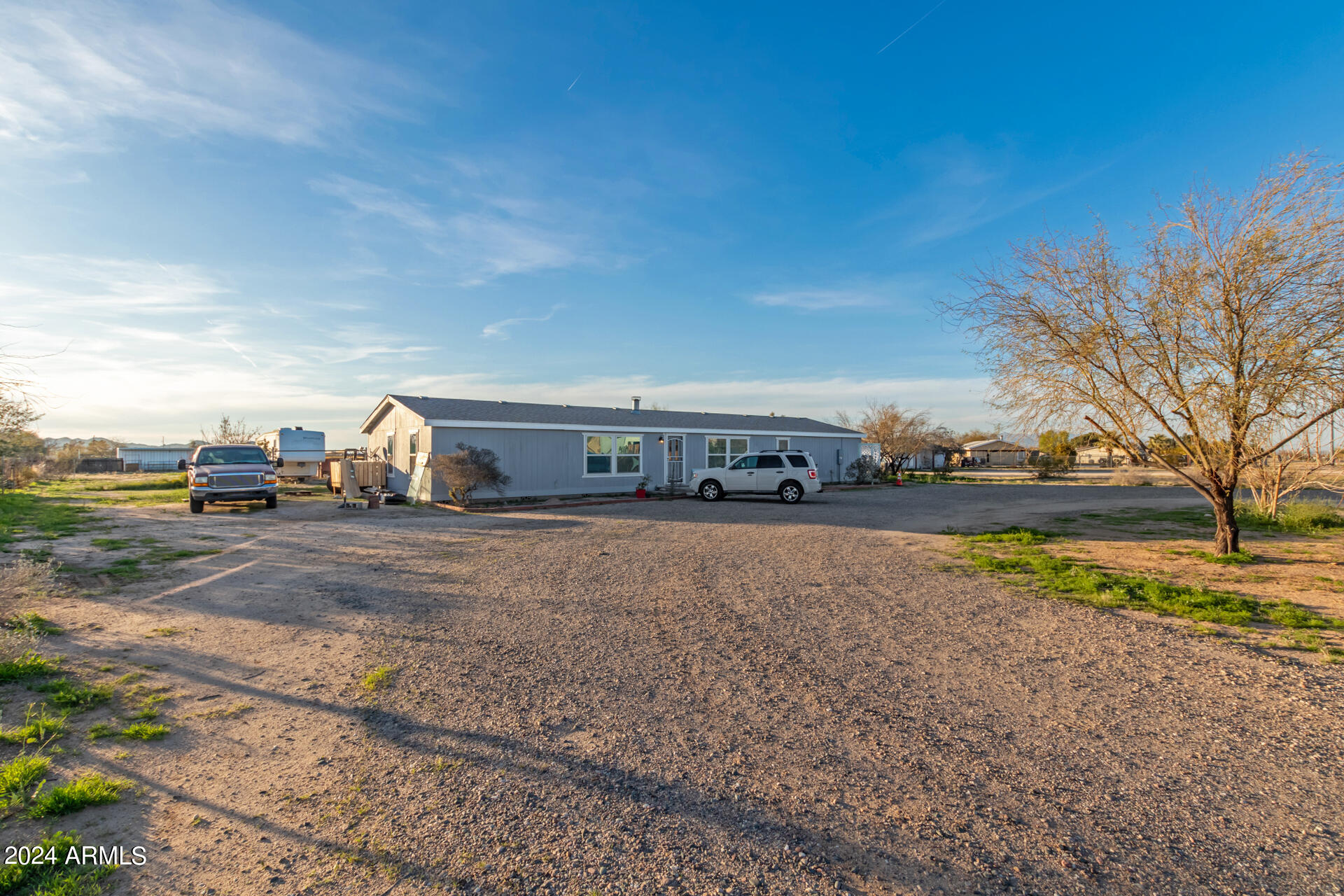 13912 South Tuthill Road Buckeye, AZ 85326 - Photo 4 of 41 0003-03 - Tuthill
