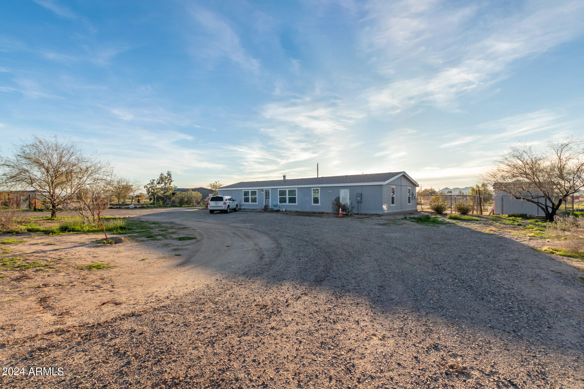 13912 South Tuthill Road Buckeye, AZ 85326 - Photo 6 of 41 0005-05 - Tuthill