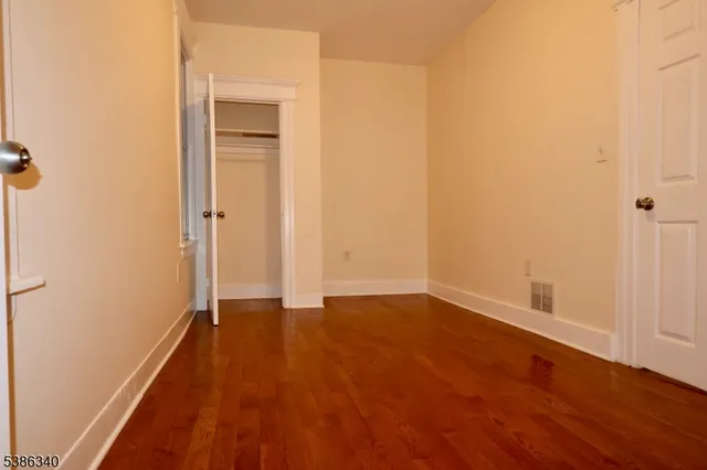 $2,100 | 484 South 16th Street, Unit 1, Newark, NJ 07103