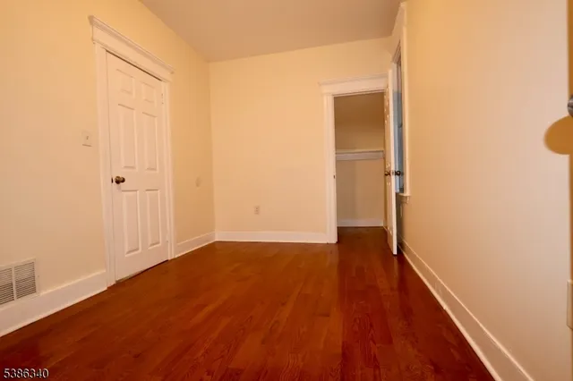 $2,100 | 484 South 16th Street, Unit 1, Newark, NJ 07103