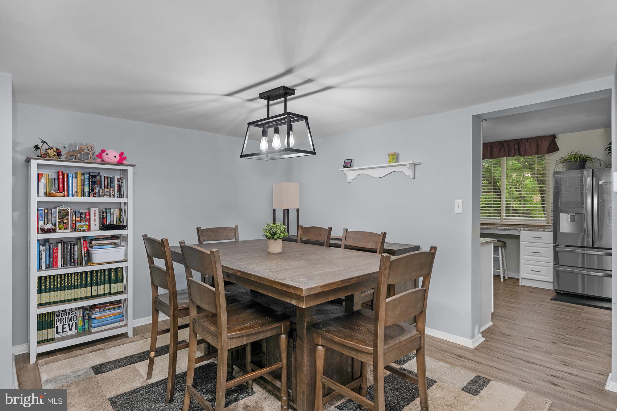 9238 Bellbeck Road Parkville, MD 21234 - Photo 4 of 29