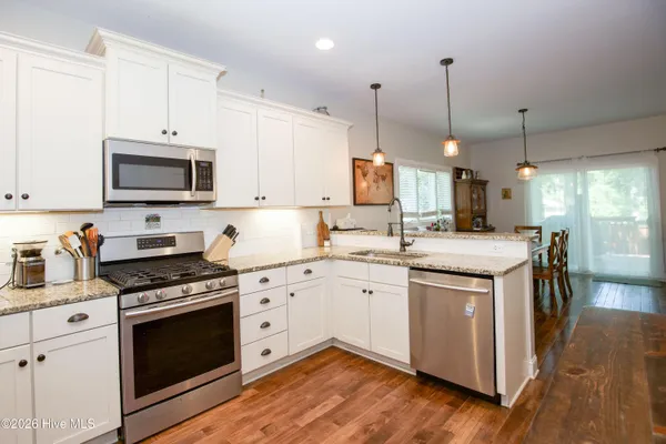 $2,500 | 430 North Leak Street, Southern Pines, NC 28387