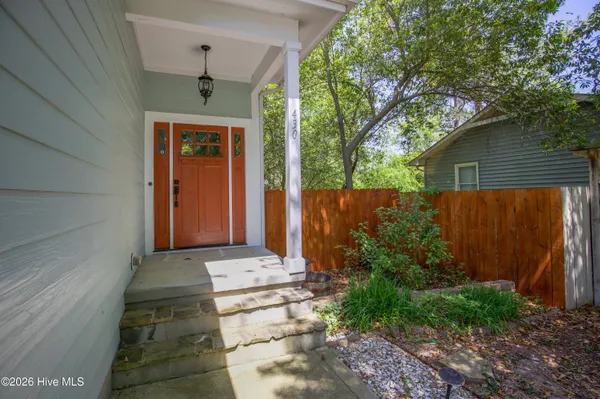 $2,500 | 430 North Leak Street, Southern Pines, NC 28387