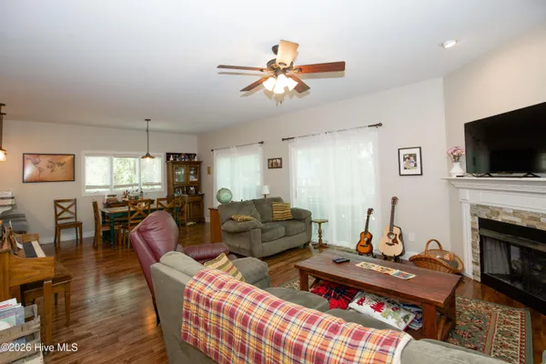 $2,500 | 430 North Leak Street, Southern Pines, NC 28387