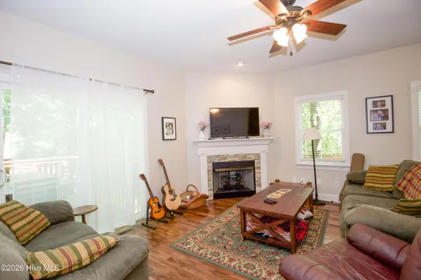 $2,500 | 430 North Leak Street, Southern Pines, NC 28387