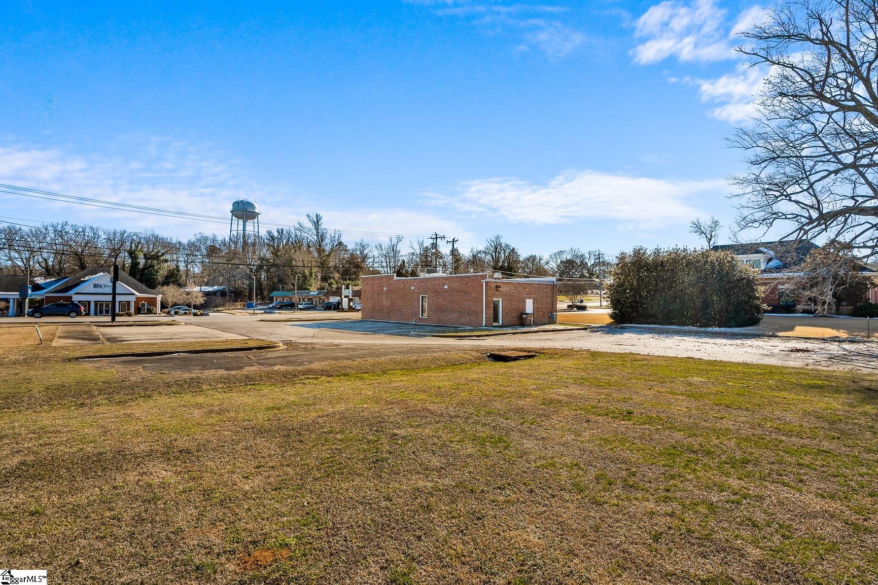 713 Anderson Street Belton, SC 29627 - Photo 28 of 43