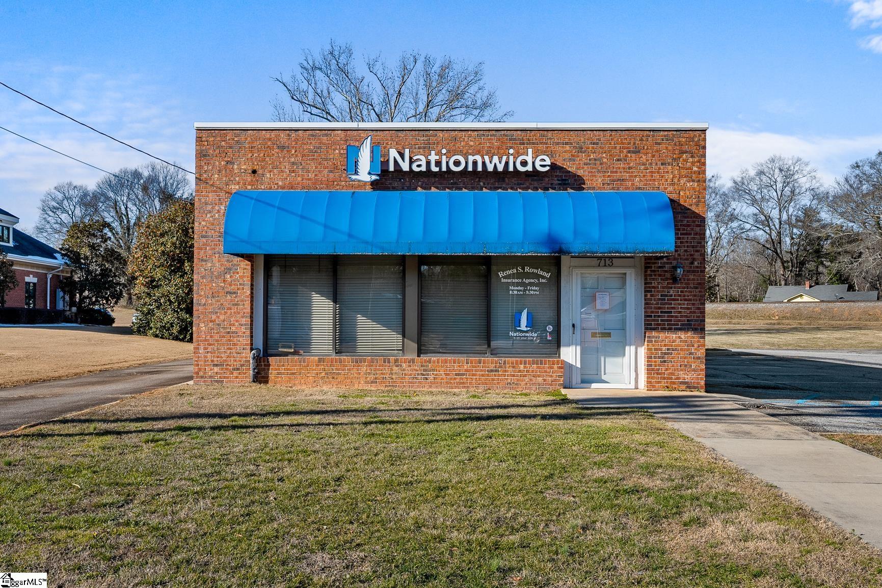 713 Anderson Street Belton, SC 29627 - Photo 5 of 43