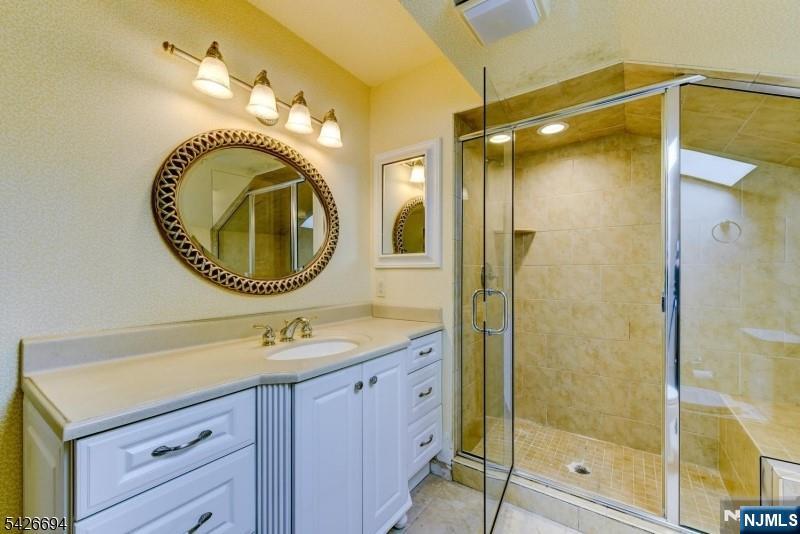 7 Matthew Road, Unit 7 Wayne, NJ 07470 - Photo 30 of 37
