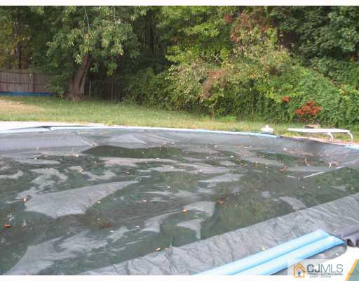 2 Alexander Road East Brunswick, NJ 08816 - Photo 5 of 8 Gallery Image 5