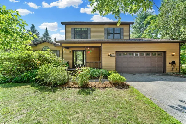 $550,000 | 278 Vine Street, Berlin, VT 05641