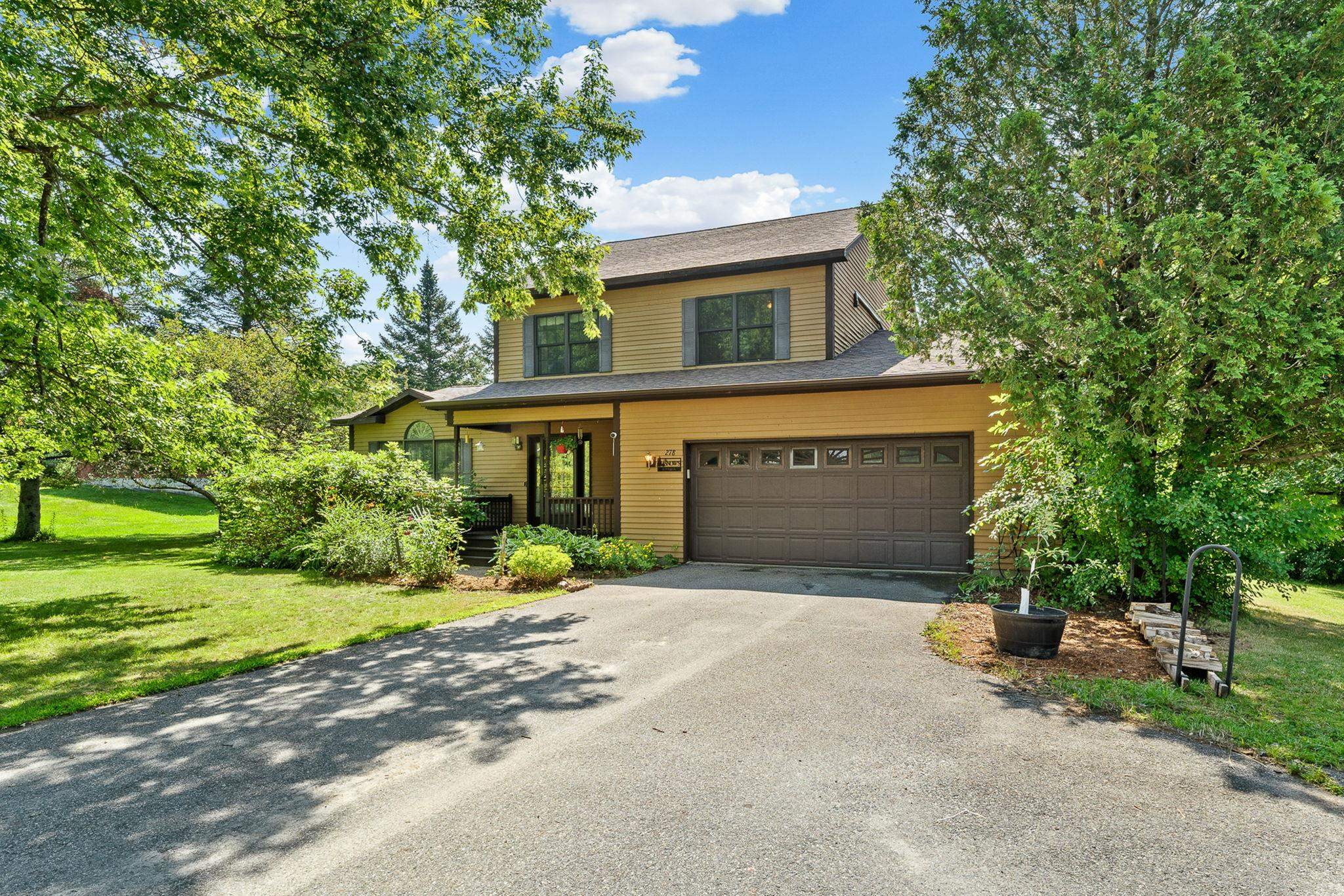 278 Vine Street Berlin, VT 05641 - Photo 2 of 50