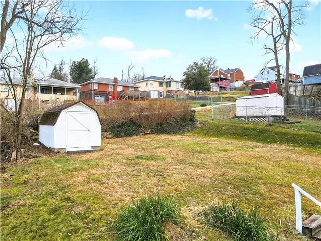 $205,000 | 811 Everglade Drive, McKeesport, PA 15135