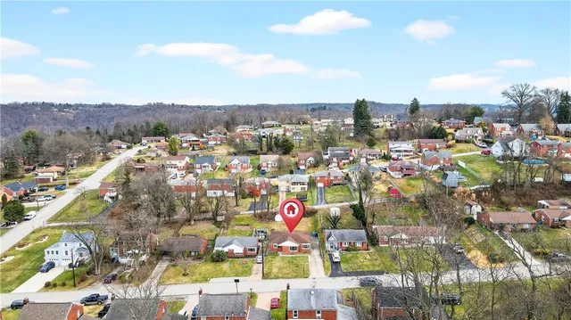 $205,000 | 811 Everglade Drive, McKeesport, PA 15135