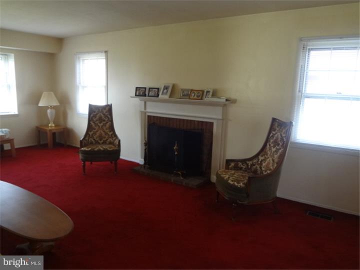 58 East Stokes Road Willingboro, NJ 08046 - Photo 11 of 24