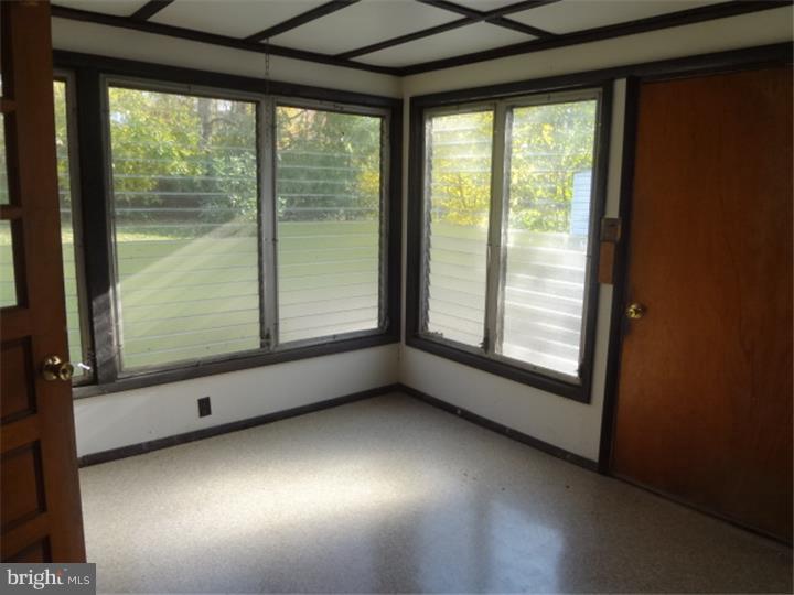58 East Stokes Road Willingboro, NJ 08046 - Photo 6 of 24