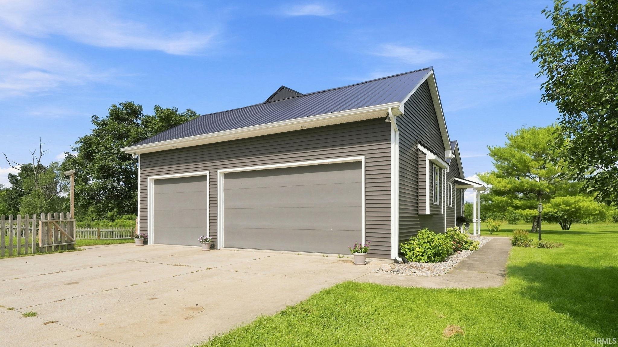 14521 Halter Road Leo, IN 46765 - Photo 37 of 44 Gallery Image 37