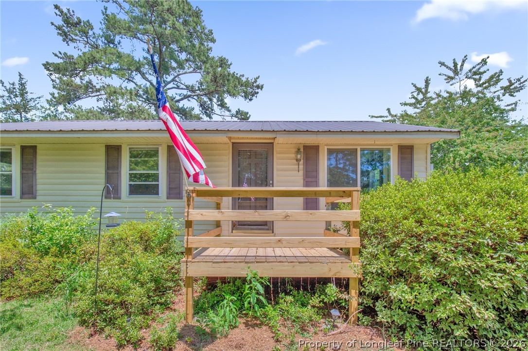 219 East Clinton Street Autryville, NC 28318 - Photo 4 of 41