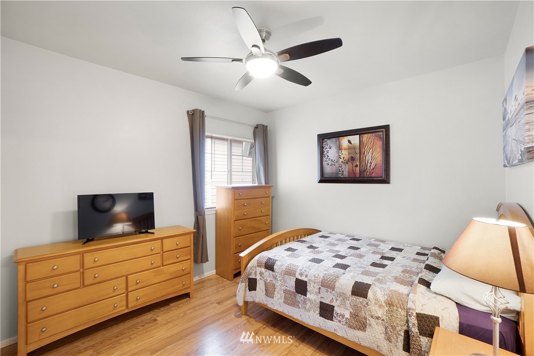 5001 Davis Place South, Unit 20D Renton, WA 98055 - Photo 22 of 32 Gallery Image 22